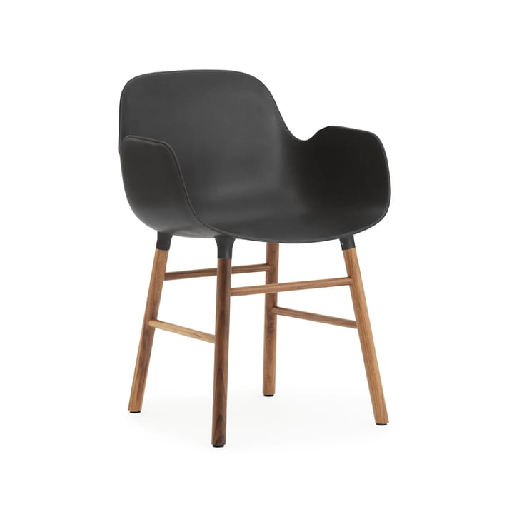 Form käsinojallinen tuoli, Black, jalat saksanpähkinää Normann Copenhagen
