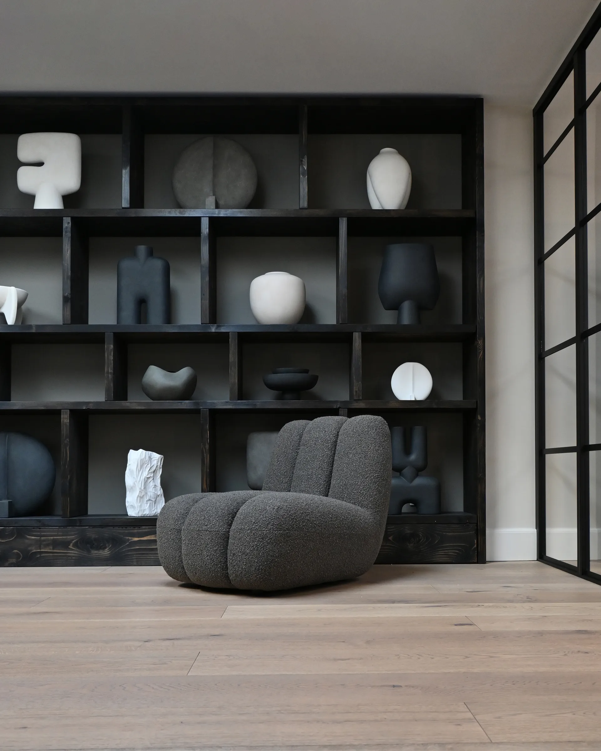 Toe lounge-nojatuoli bouclé, Deep taupe 101 Copenhagen