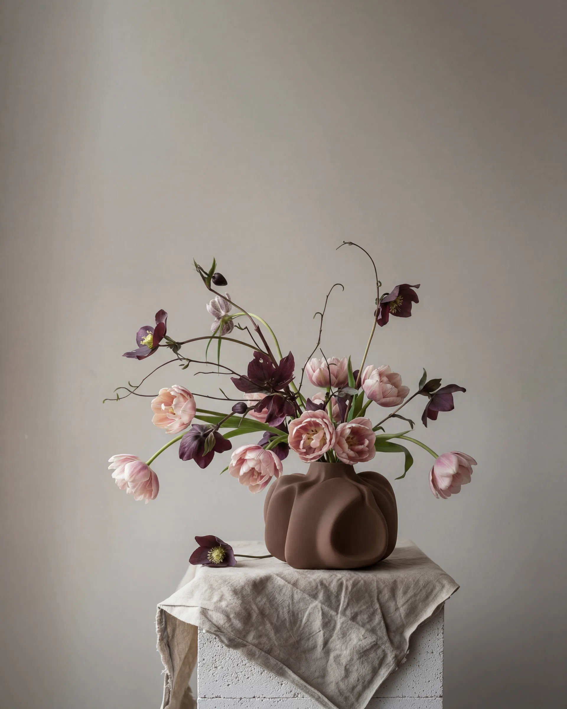 Wabi Medio maljakko 28 cm, Manteli 101 Copenhagen