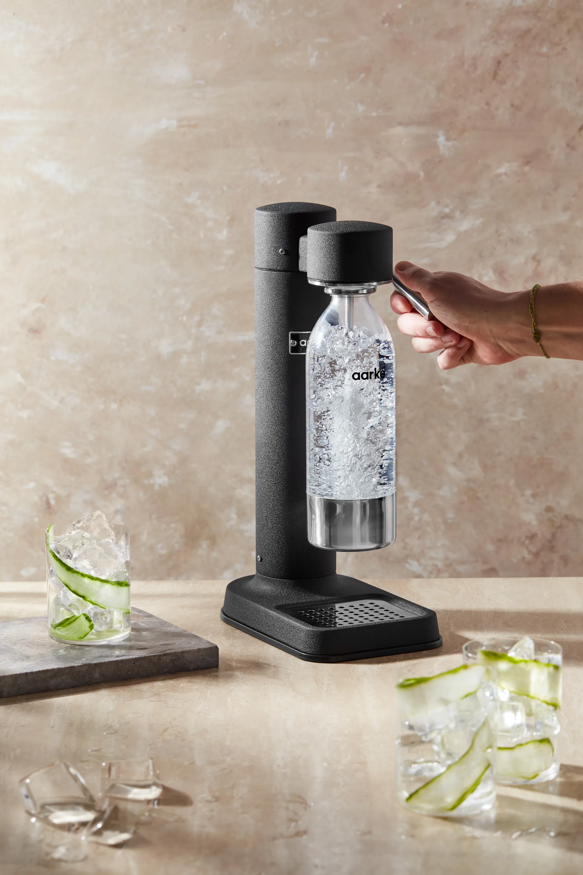 Carbonator 3 Hiilihapotuslaite, Mattamusta Aarke