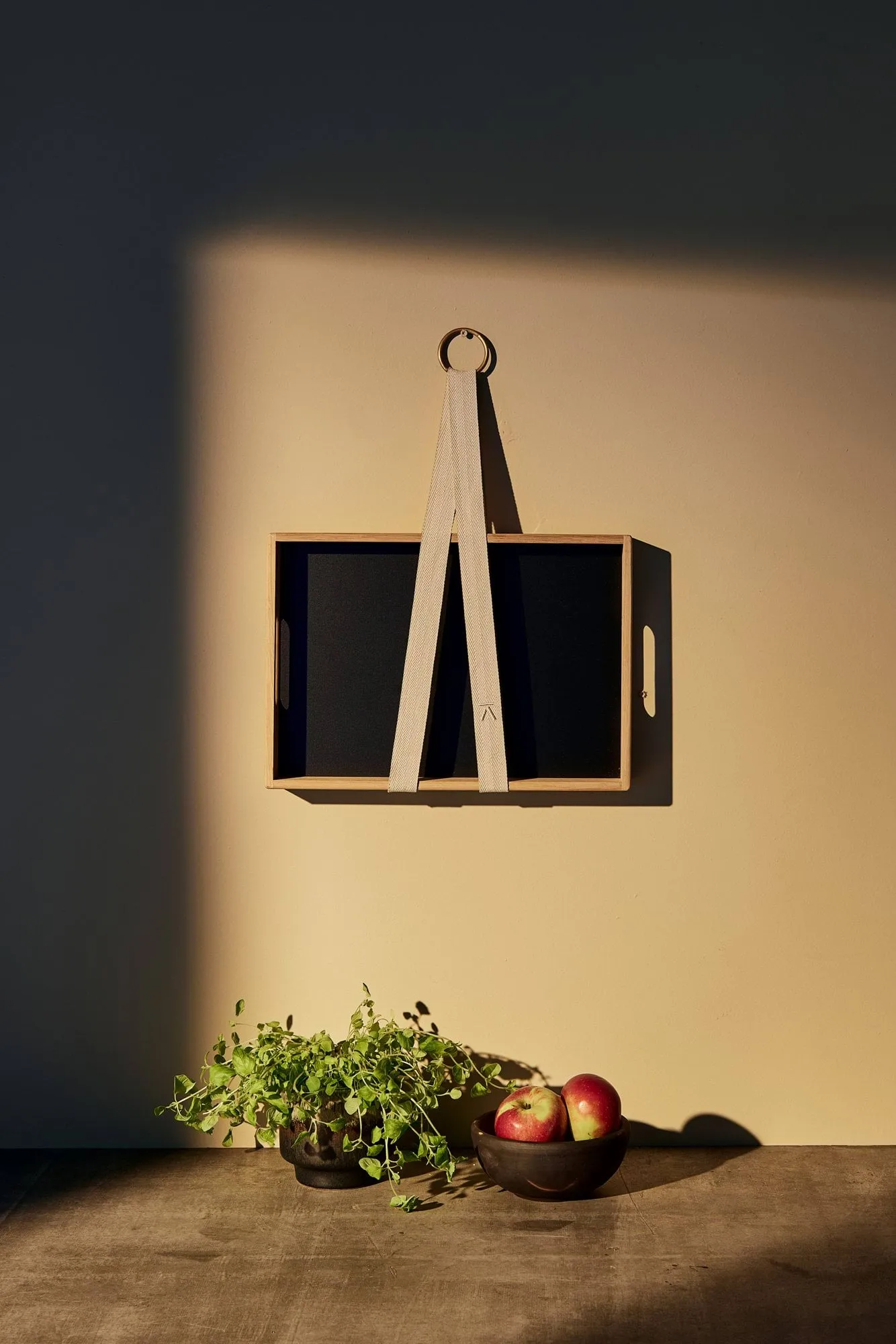 Andersen tiiliteline, Puuvilla-messinki Andersen Furniture