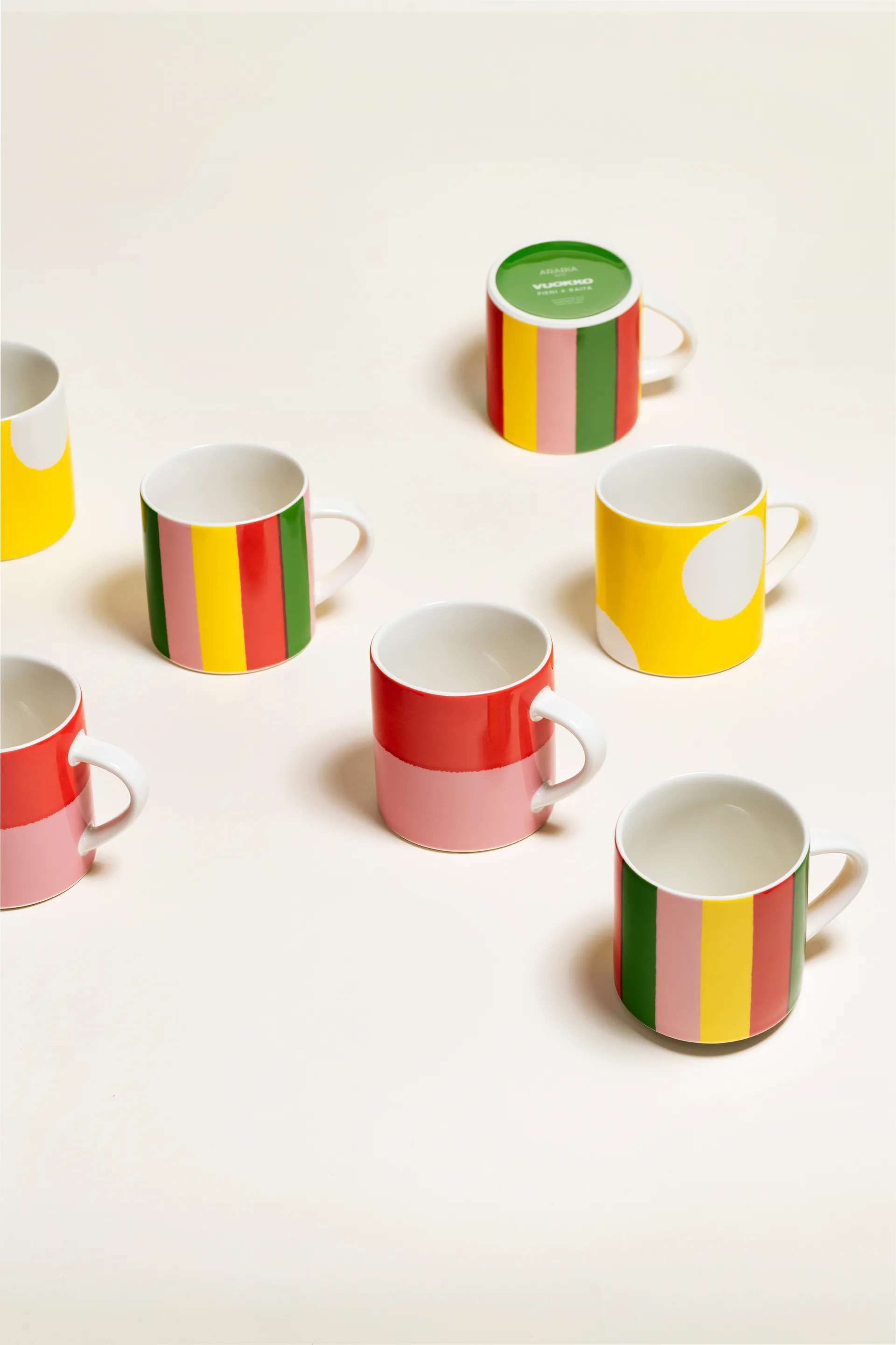 Vuokko muki 35 cl, 2-väri rosa-punainen Arabia