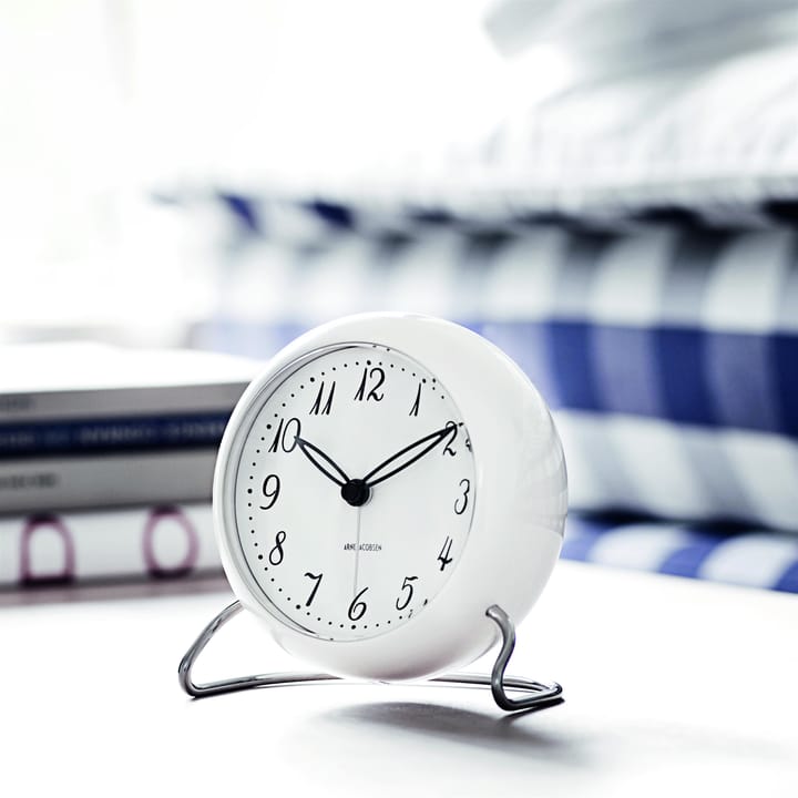 AJ LK pöytäkello, valkoinen Arne Jacobsen Clocks