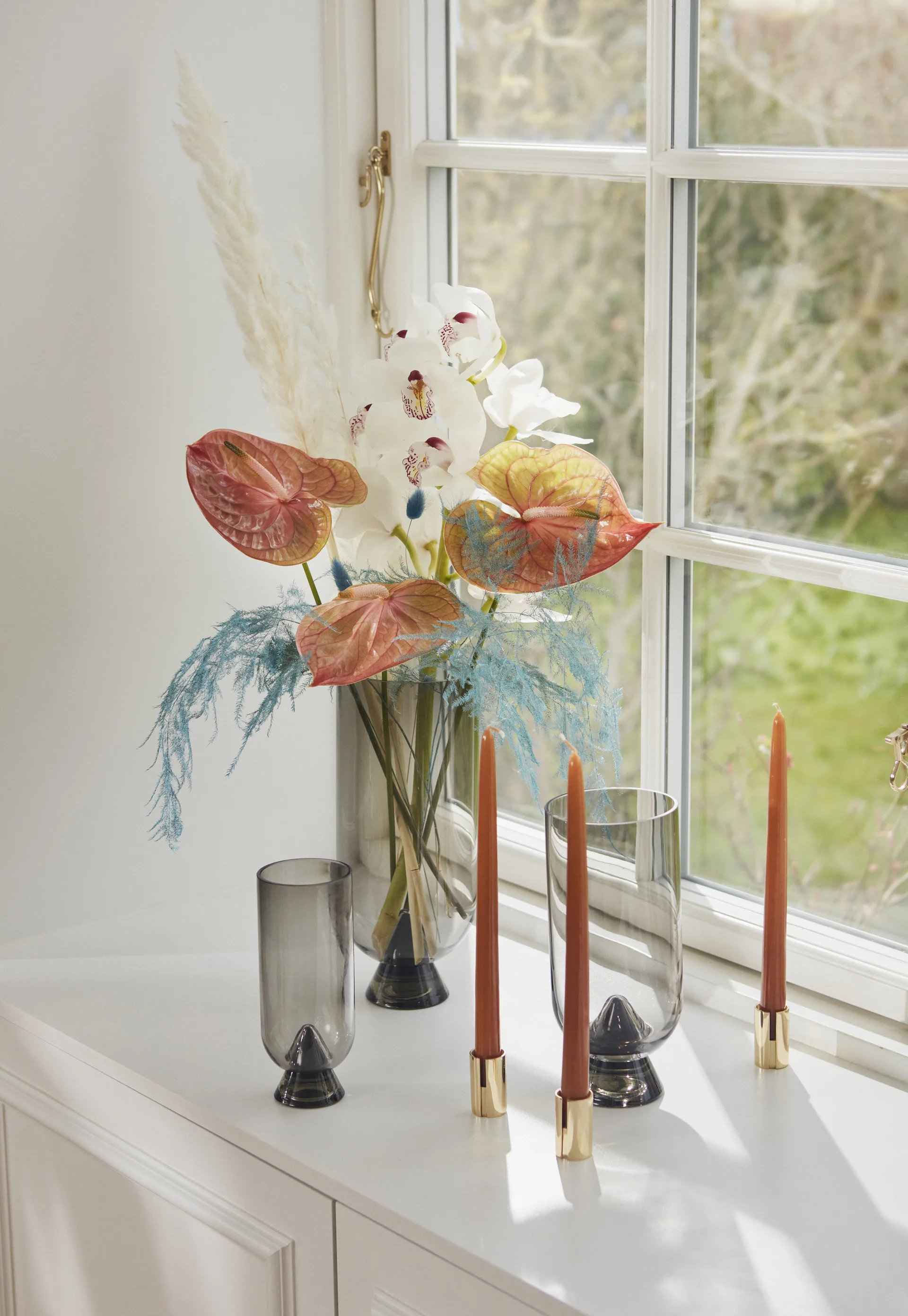 Glacies maljakko 24 cm, Musta AYTM