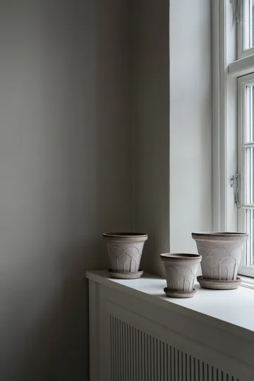 Fleur ruukku aluslautasella 2 osaa - Grey, Ø12 cm - Bergs Potter