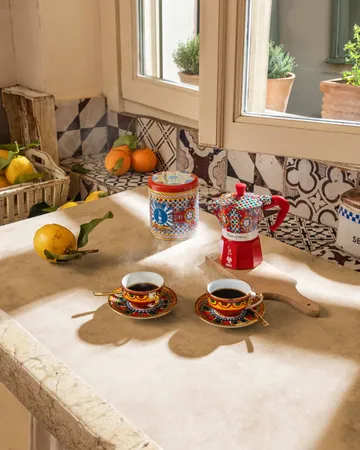 Bialetti x Dolce & Gabbana mokkakeitin - Sisilialainen kärry, 6 kuppia - Bialetti