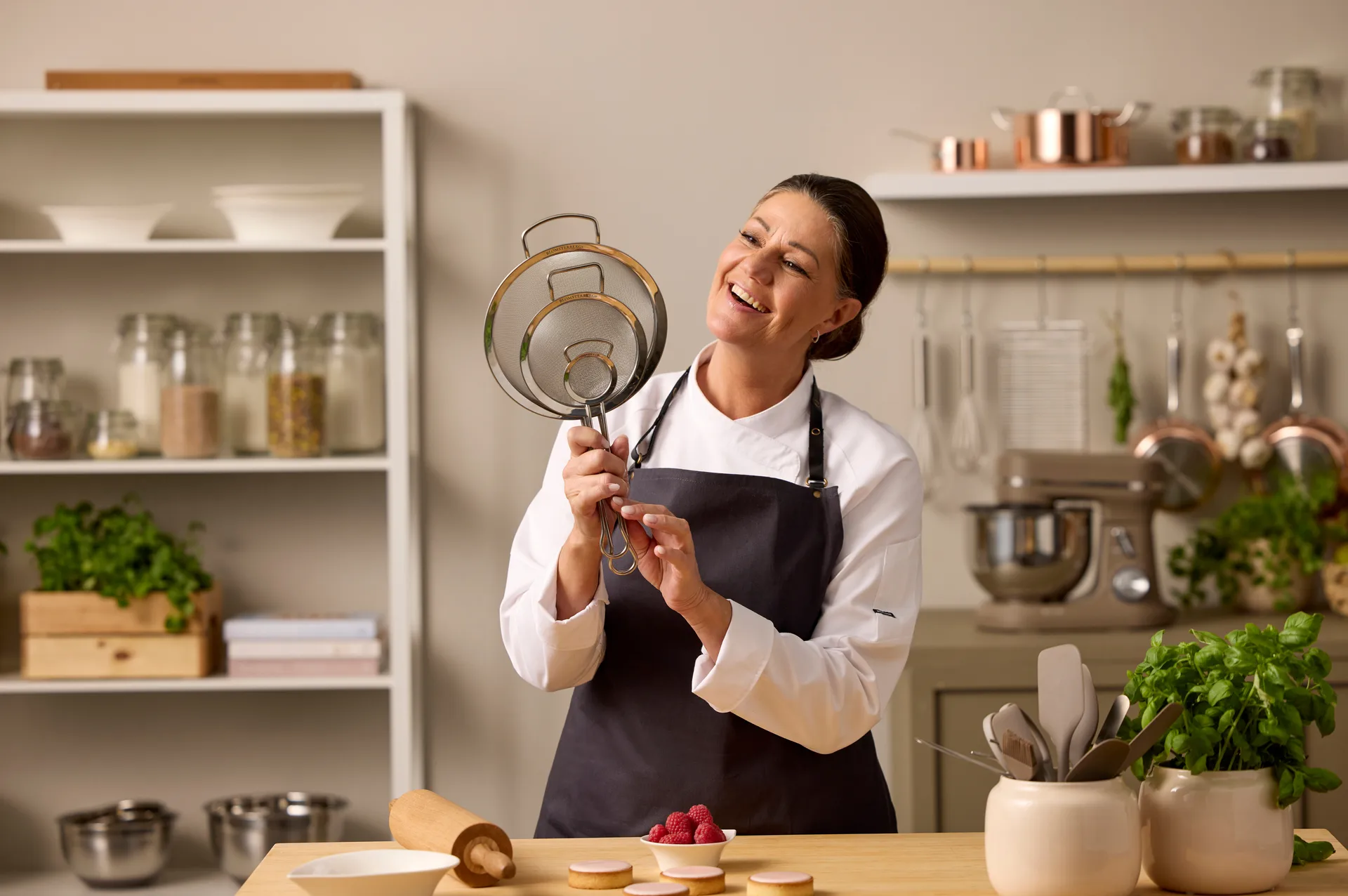 Blomsterbergs siivilä teräs, 14 cm Blomsterbergs