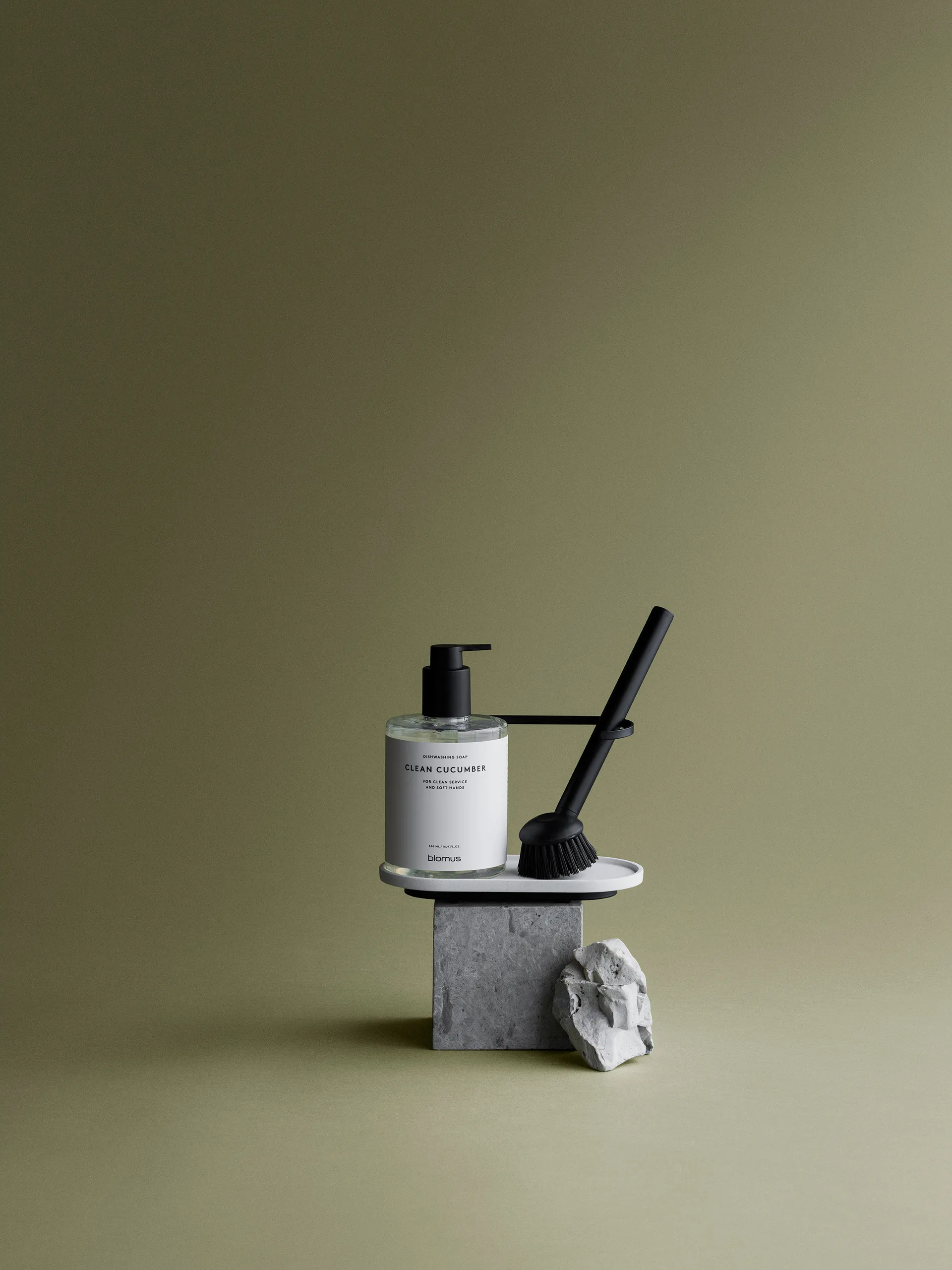 Dhuva tiskiharja- ja saippuateline., Lily White blomus