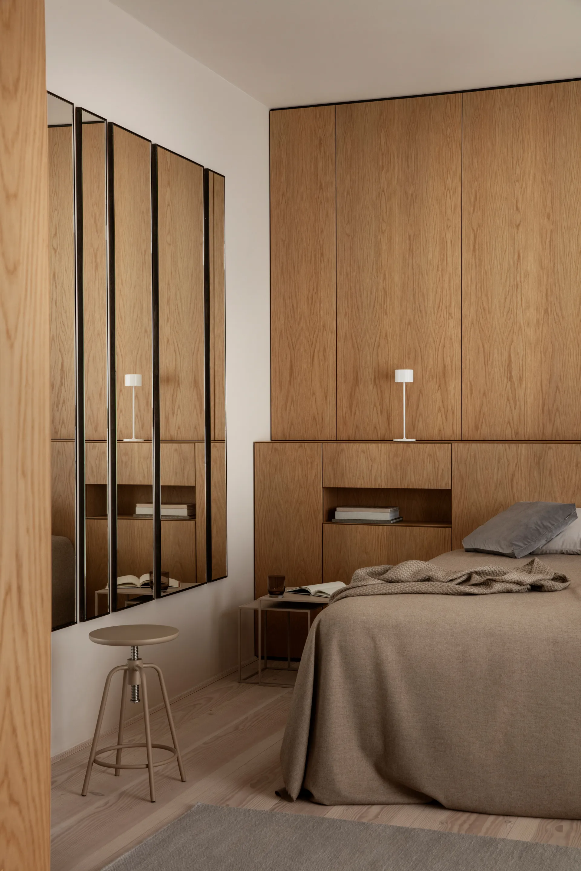 Farol mobiili LED-lamppu 33 cm, Valkoinen blomus