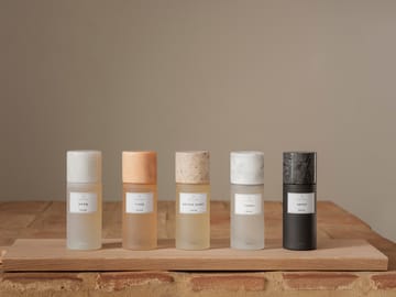 Frabli huonespray 100 ml - Cotton Island Travertiini - blomus