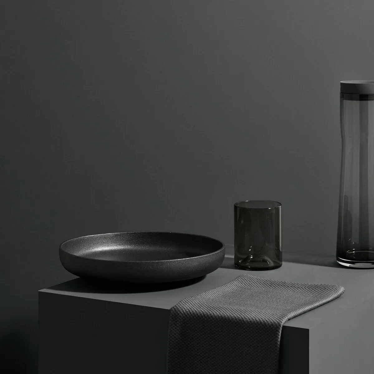 Splash-vesikarahvi 1 L, Musta blomus