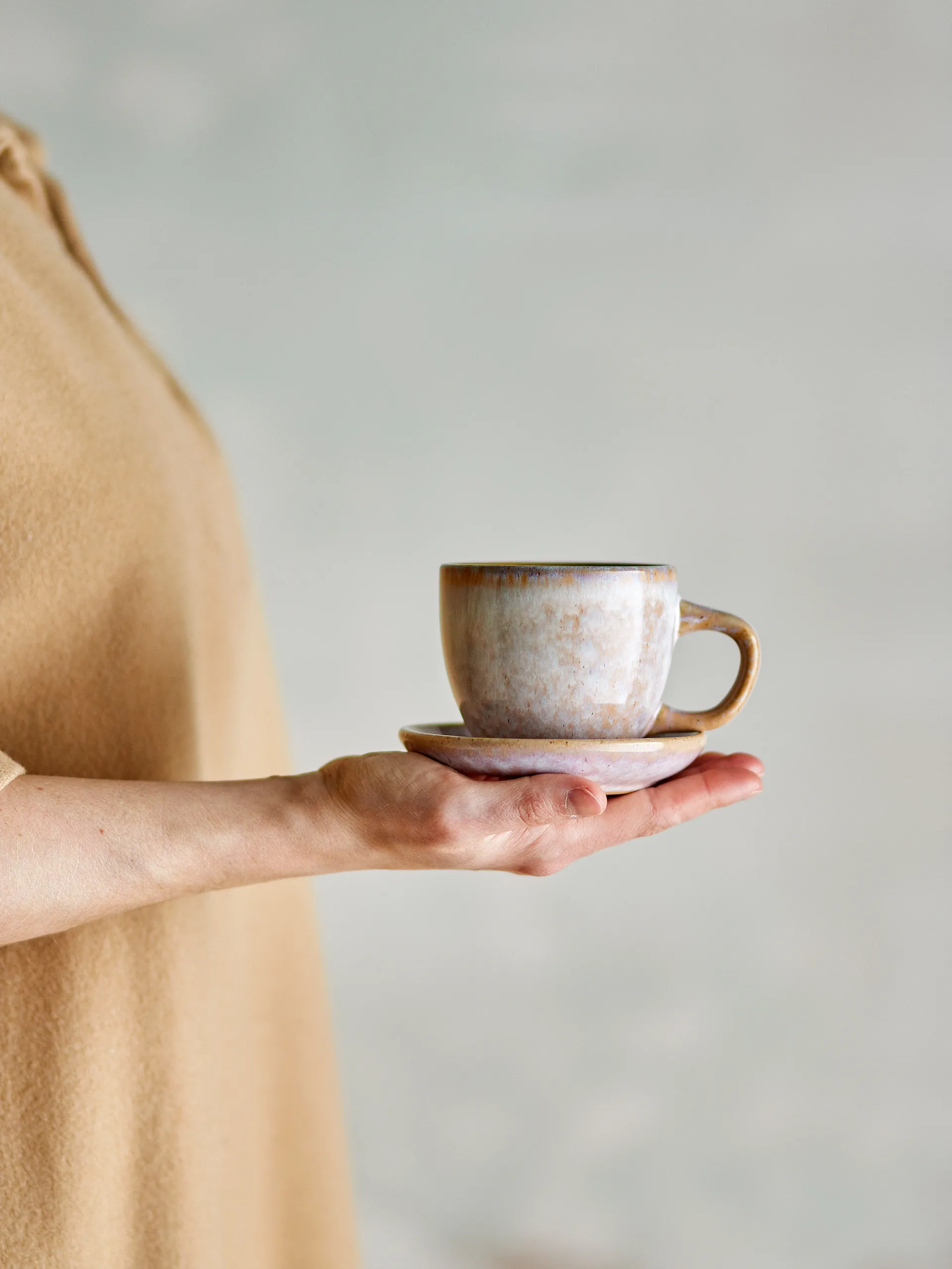 Brenta muki ja aluslautanen 4-pack, Ruusu Bloomingville