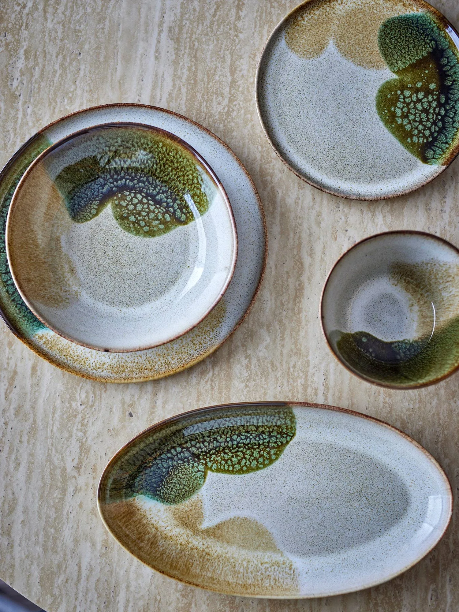 Jules tarjoiluvati, Green, 33,5x18,5 cm Bloomingville