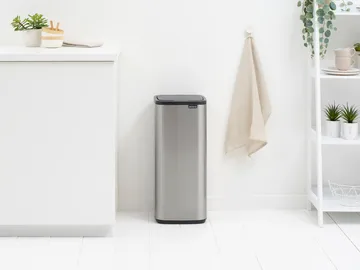 Bo Touch Bin 30 l - Matt teräs sormenjälkiä hylkivä - Brabantia
