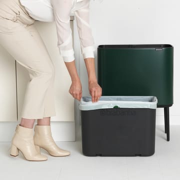 Bo touch bin 36 litraa - Pine green - Brabantia