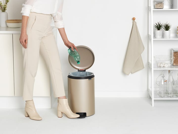 New Icon poljinroskis 20 litraa, Metallic Gold Brabantia