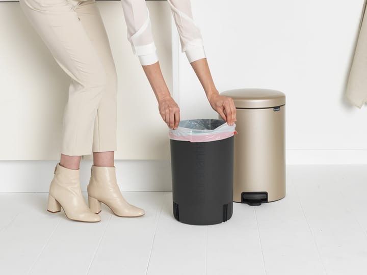 New Icon poljinroskis 20 litraa, Metallic Gold Brabantia