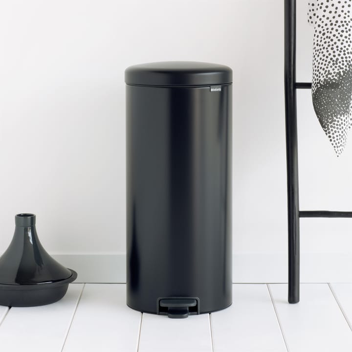 New Icon poljinroskis 30 litraa, matt black (musta) Brabantia