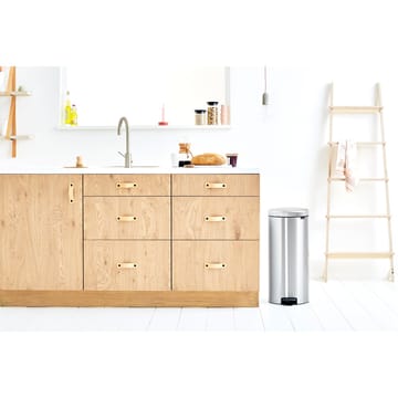 New Icon poljinroskis 30 litraa - Matt steel fingerprint proof - Brabantia