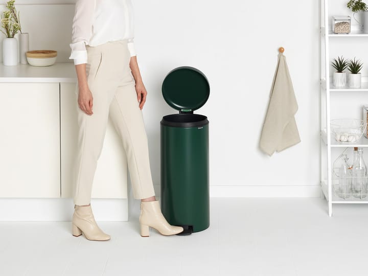 New Icon poljinroskis 30 litraa, Pine green Brabantia