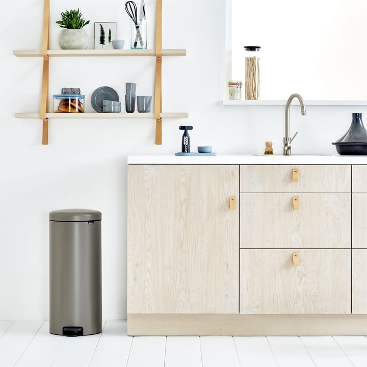 New Icon poljinroskis 30 litraa, platinum Brabantia