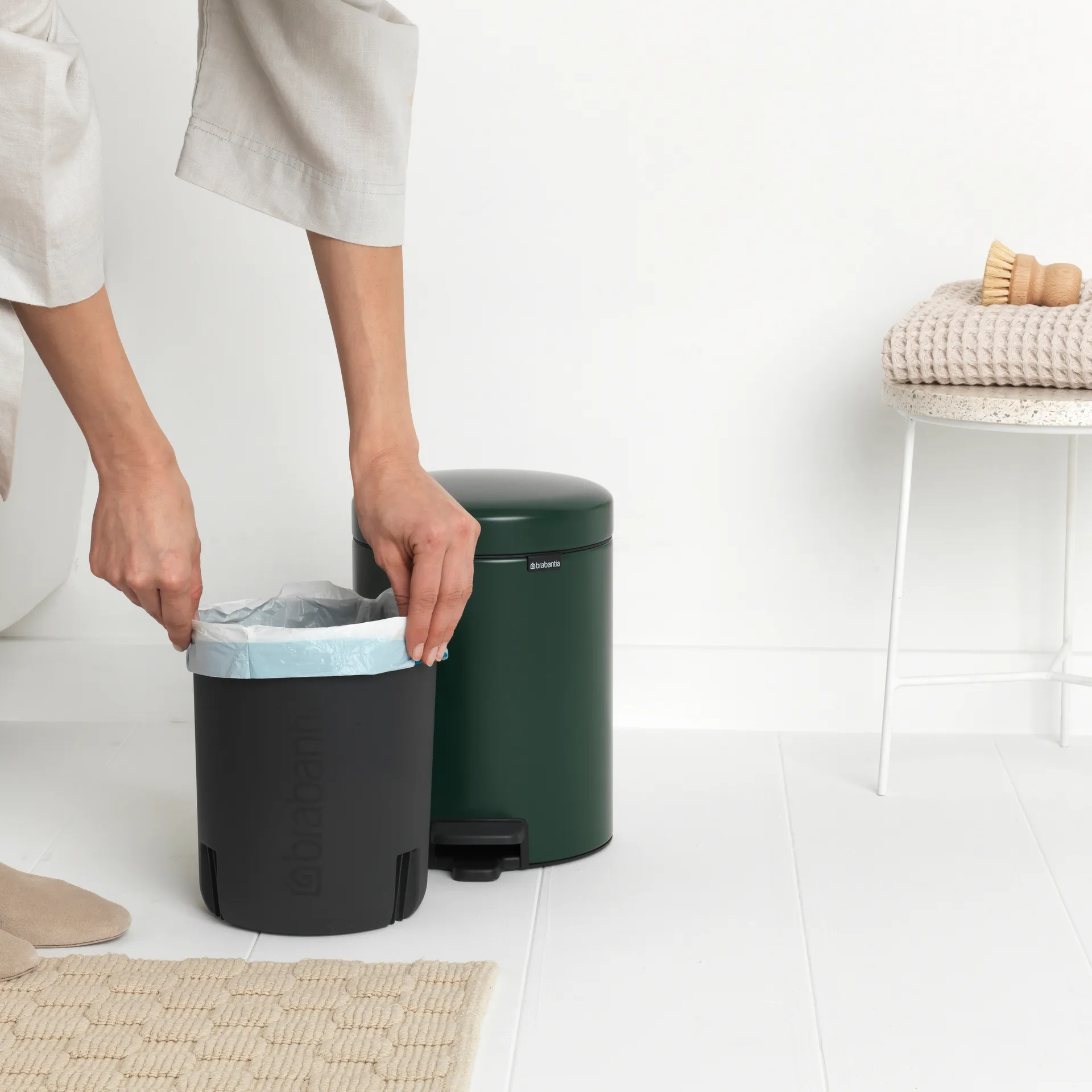 New Icon poljinroskis 5 litraa, Pine green Brabantia