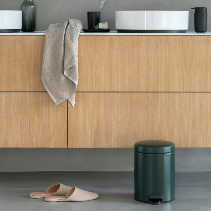 New Icon poljinroskis 5 litraa, Pine green Brabantia