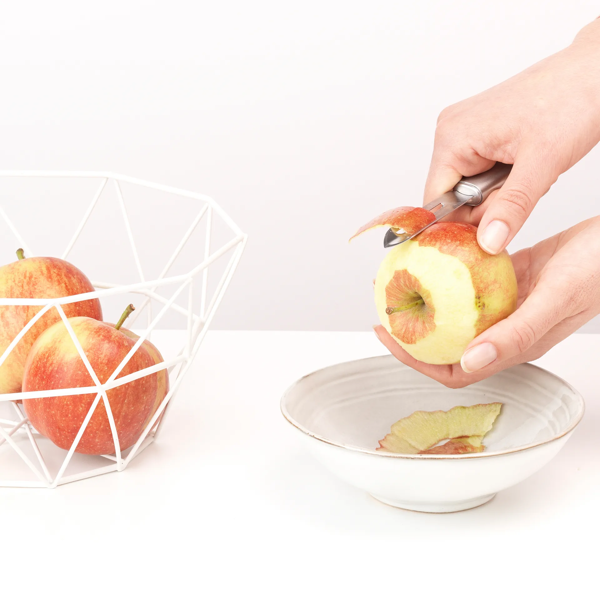 Profile perunankuorimaveitsi, Ruostumaton teräs Brabantia