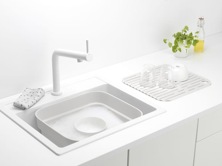 Sinkside tiskiamme kuivaustarjottimella 34x37 cm, Vaaleanharmaa Brabantia