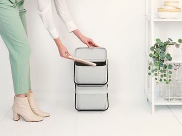 Sort & Go pinottava roska-astia 20 l - Vaaleanharmaa - Brabantia