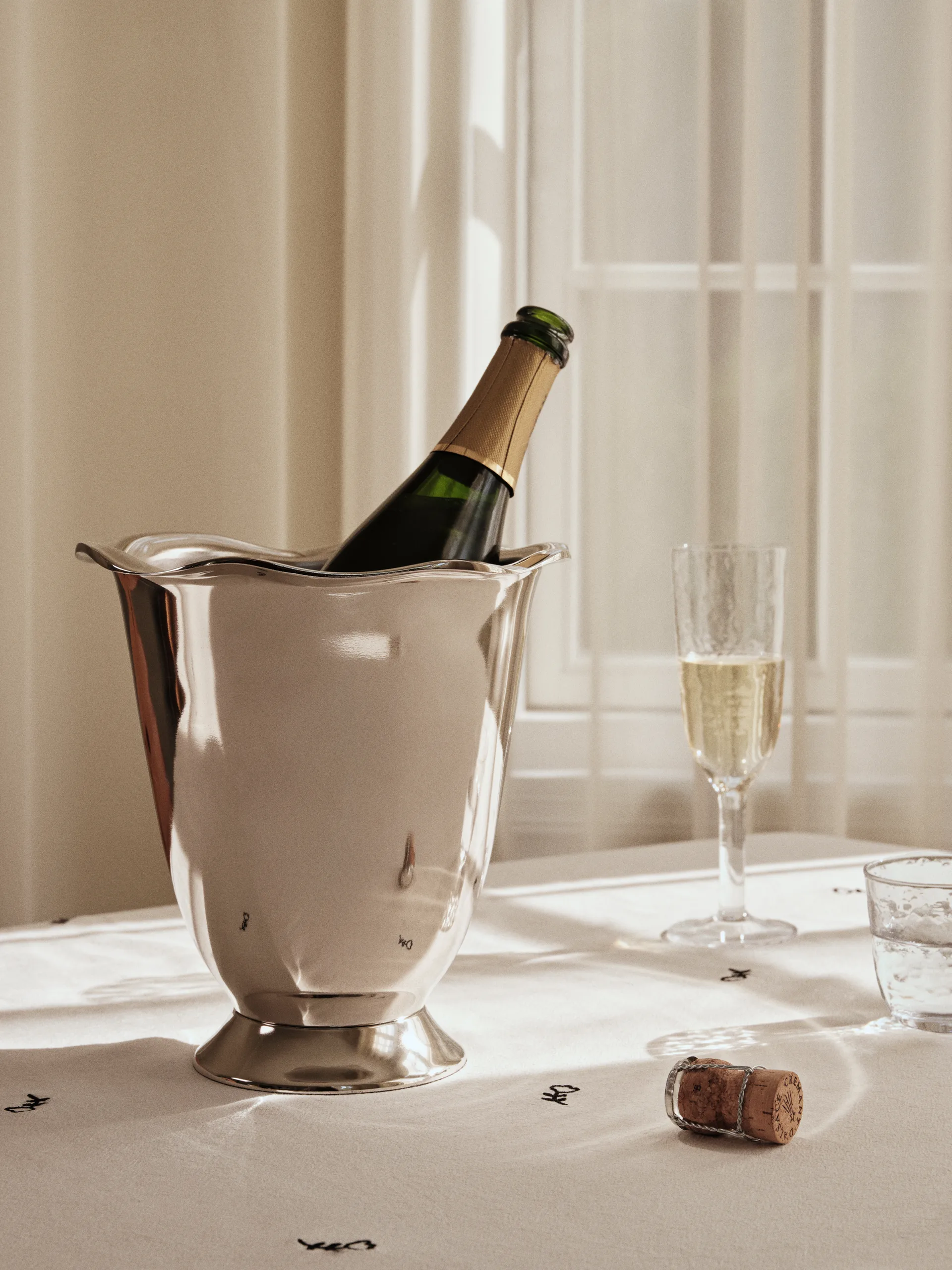 Beatrice viinijäähdytin Ø23x23 cm, Alumiini Broste Copenhagen