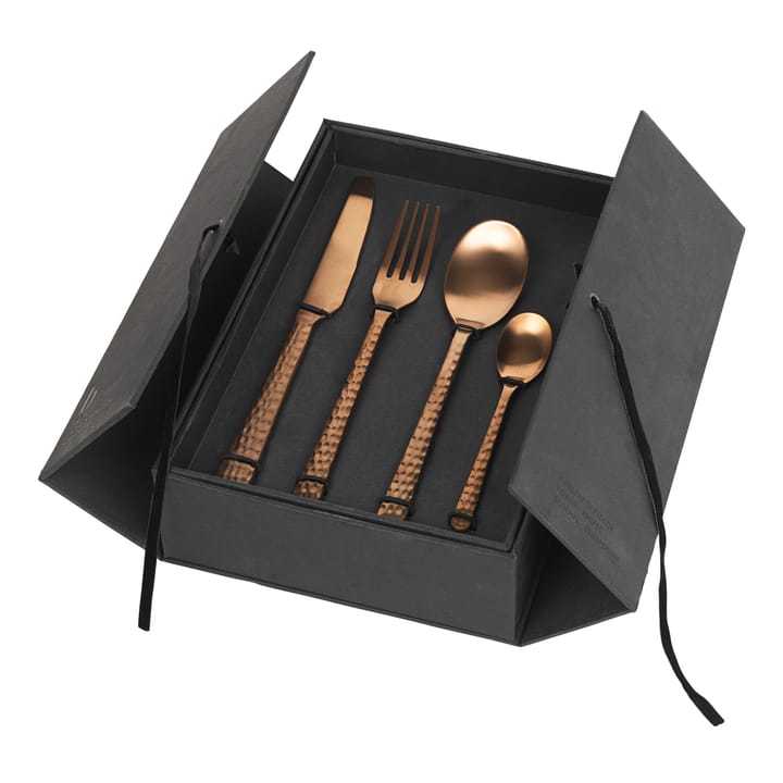 Hune aterimet 16 osaa - Copper hammered - Broste Copenhagen