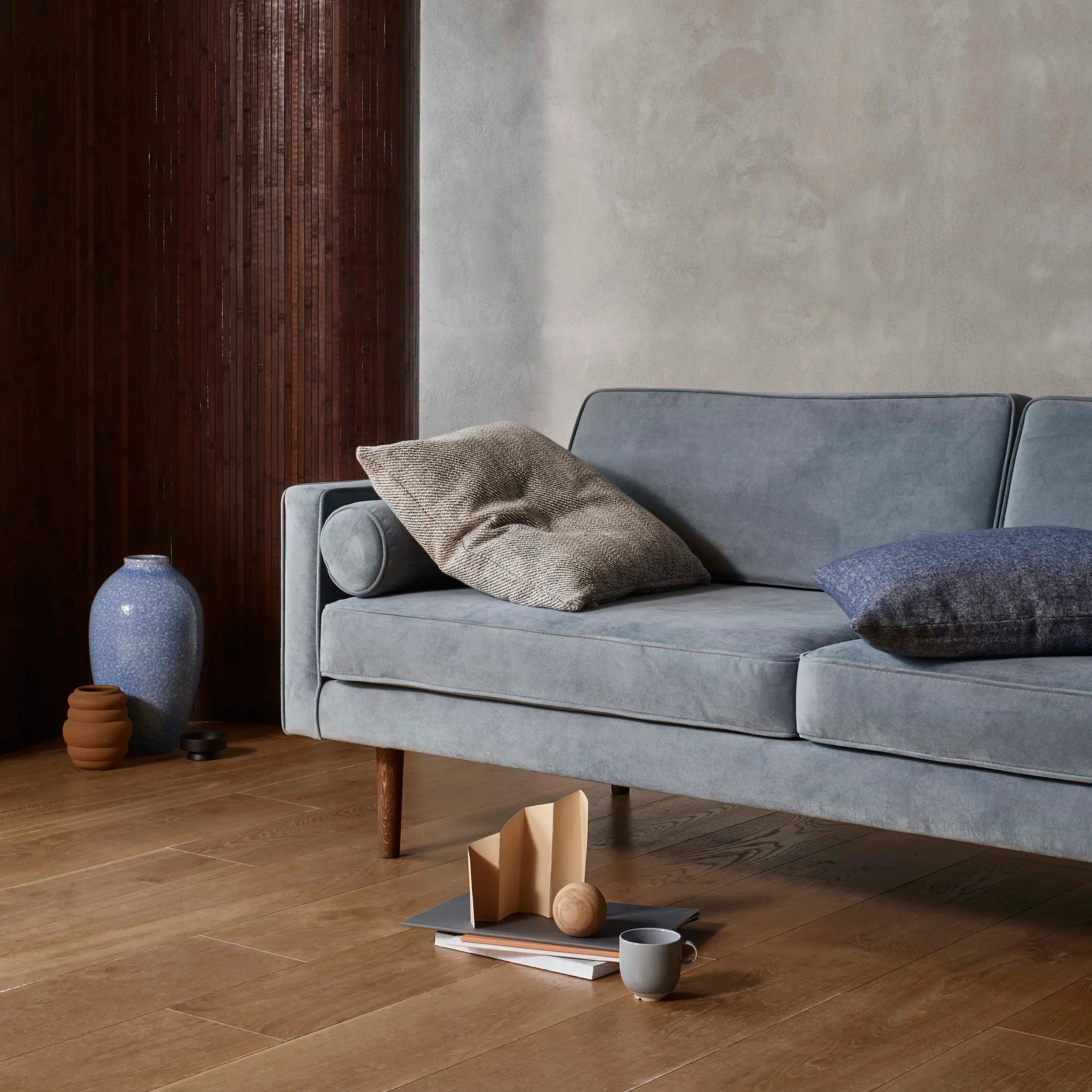 Ingrid keramiikkamaljakko 40 cm, Insignia blue-white Broste Copenhagen