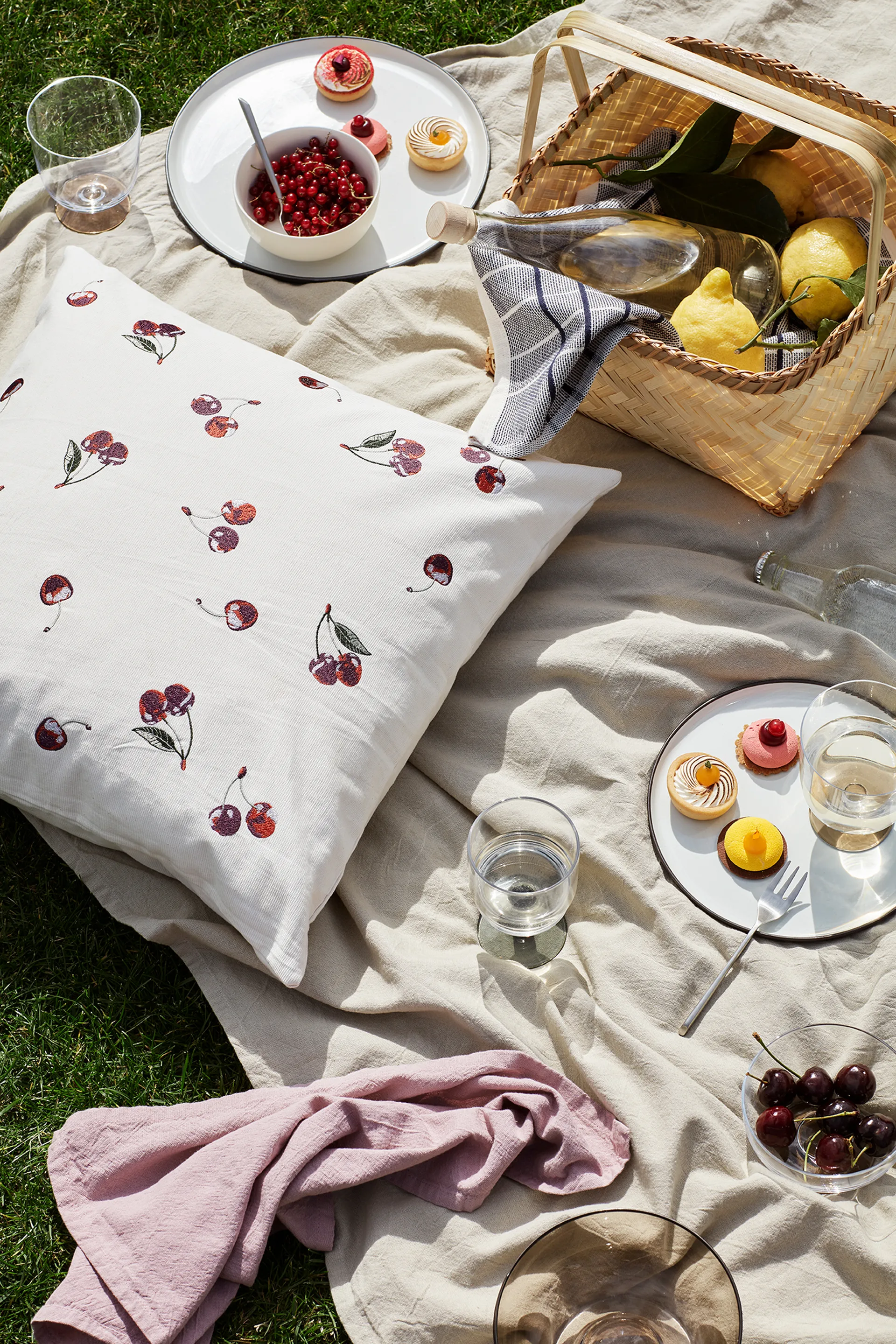 Sletten kakkuhaarukka 4-pakkaus, Full satin forged Broste Copenhagen