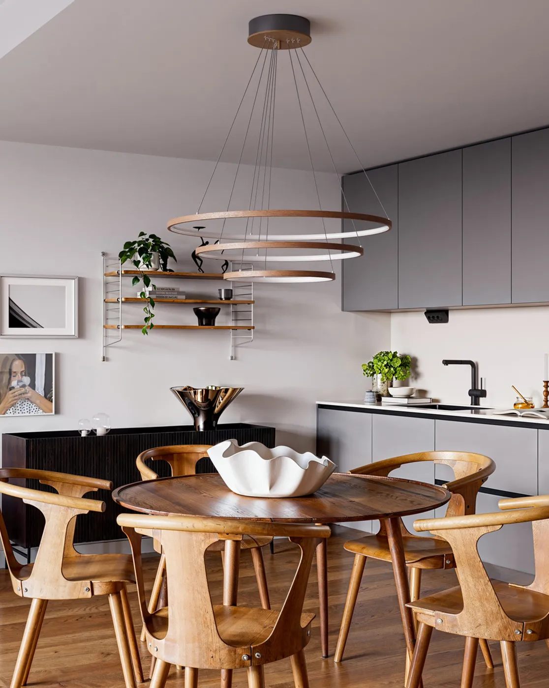 Trione kattovalaisin Ø80 cm, Saksanpähkinä By Rydéns