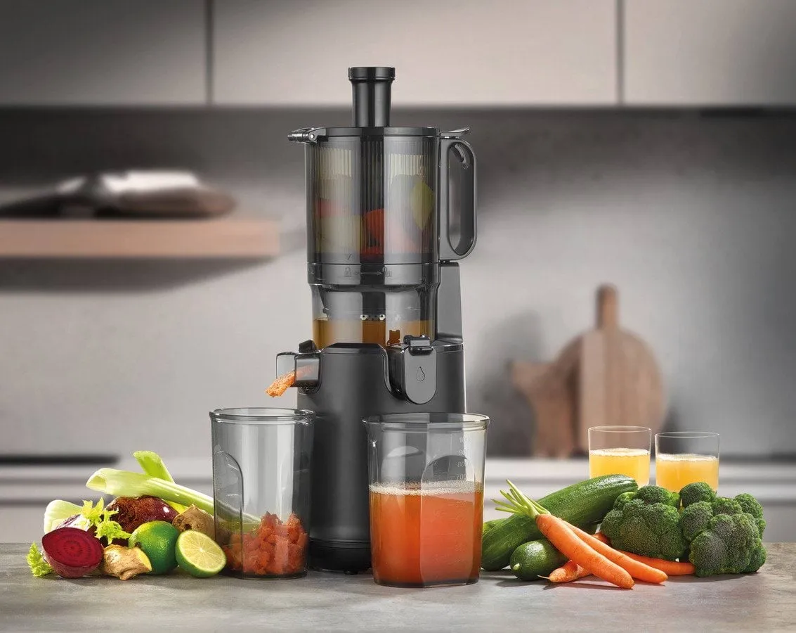 Caso Slow Juicer Pro mehustin, Musta Caso