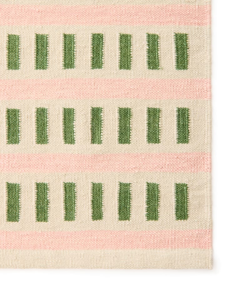 Ladakh villamatto, Offwhite-green-pink, 230x320cm Chhatwal & Jonsson