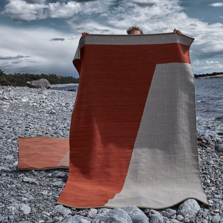 Una villamatto, 230 x 320 cm, Rust-beige-off white Chhatwal & Jonsson