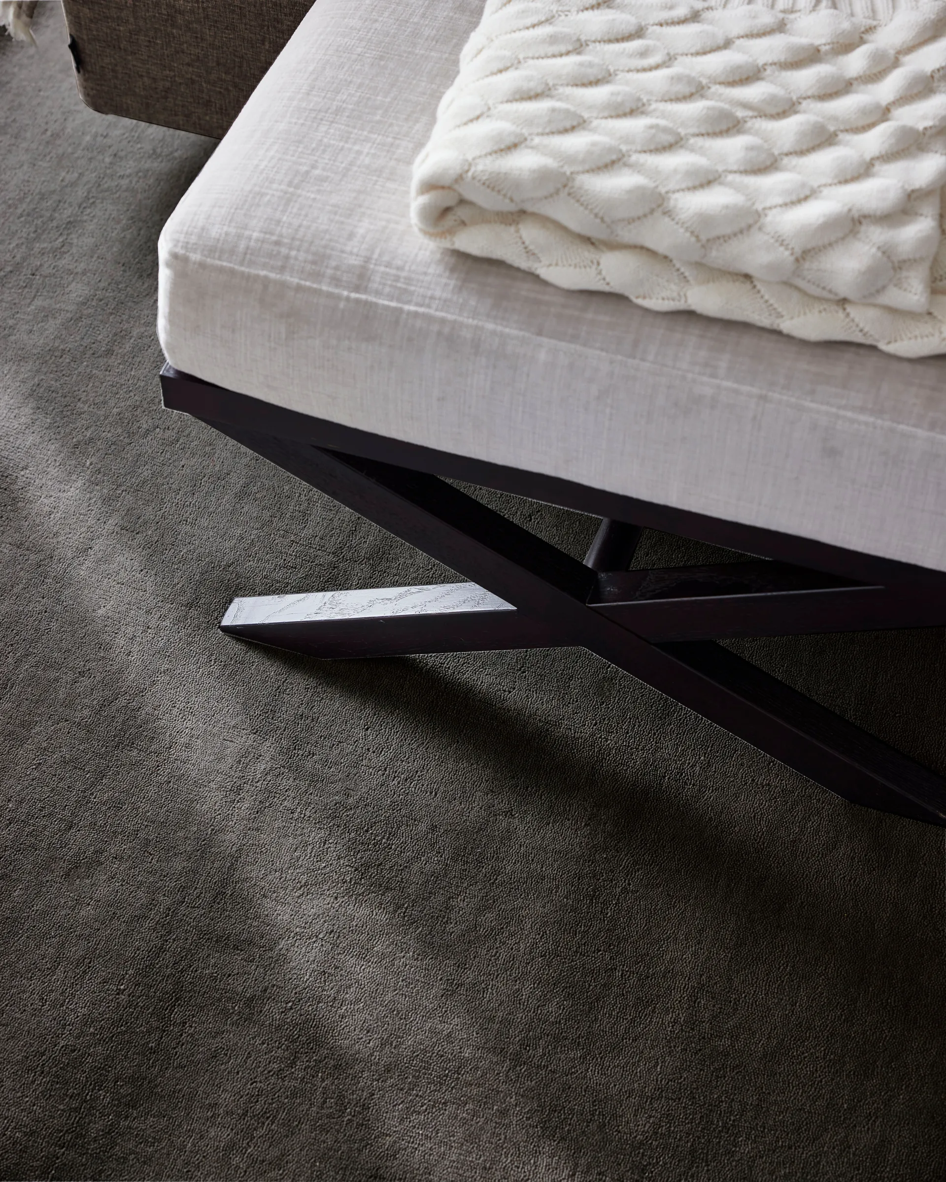 Solid matto, Charcoal, 250×350 cm Classic Collection