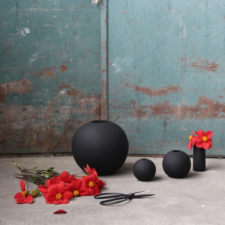 Ball maljakko black, 10 cm Cooee Design
