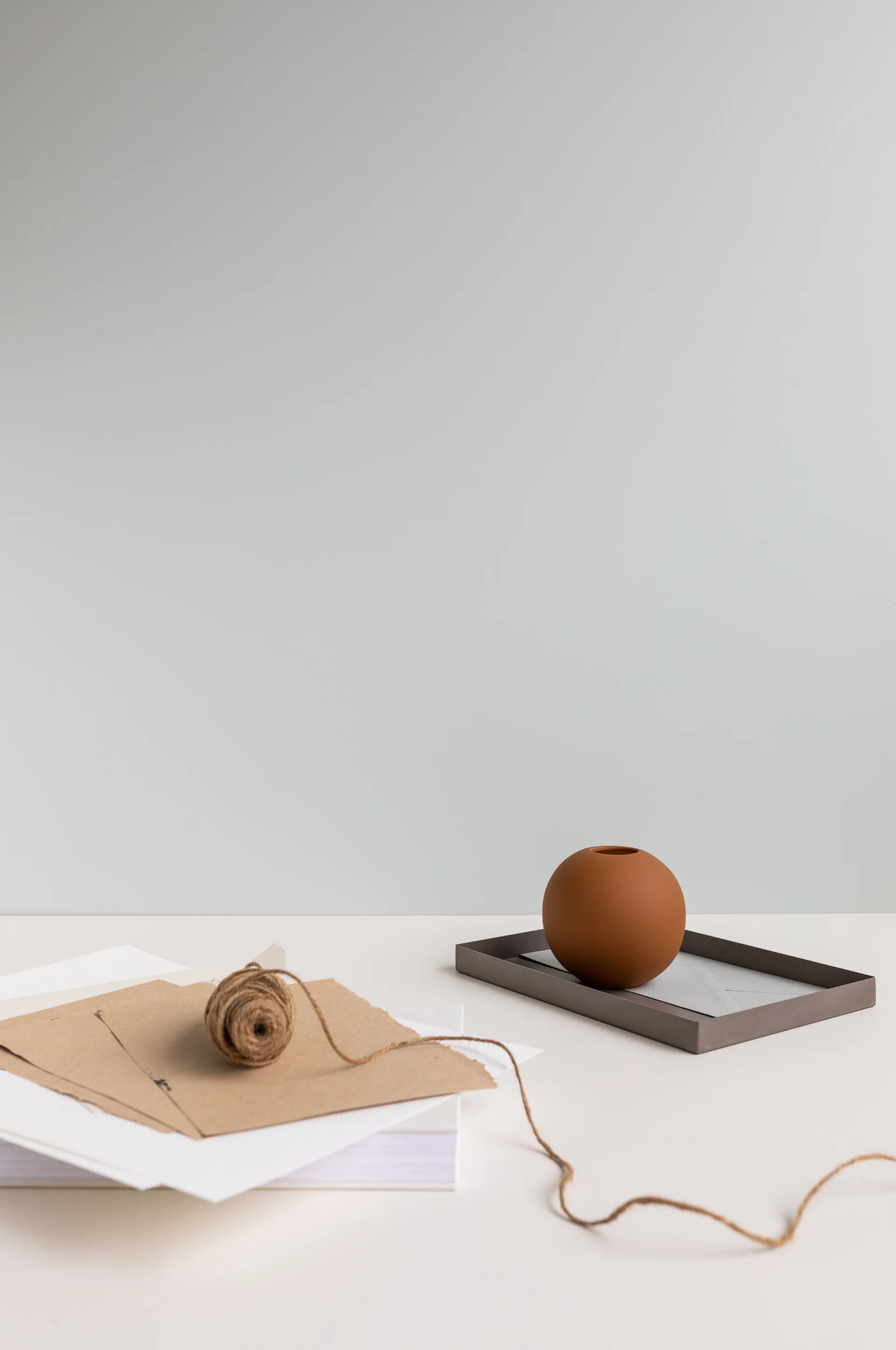 Ball maljakko coconut, 10 cm Cooee Design