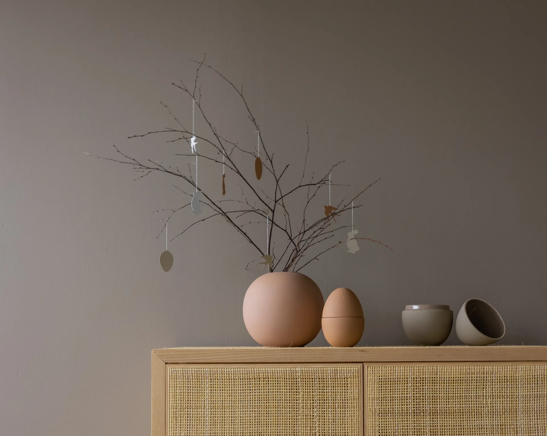 Bonbonniere kulho 18 cm, Sand-shell Cooee Design