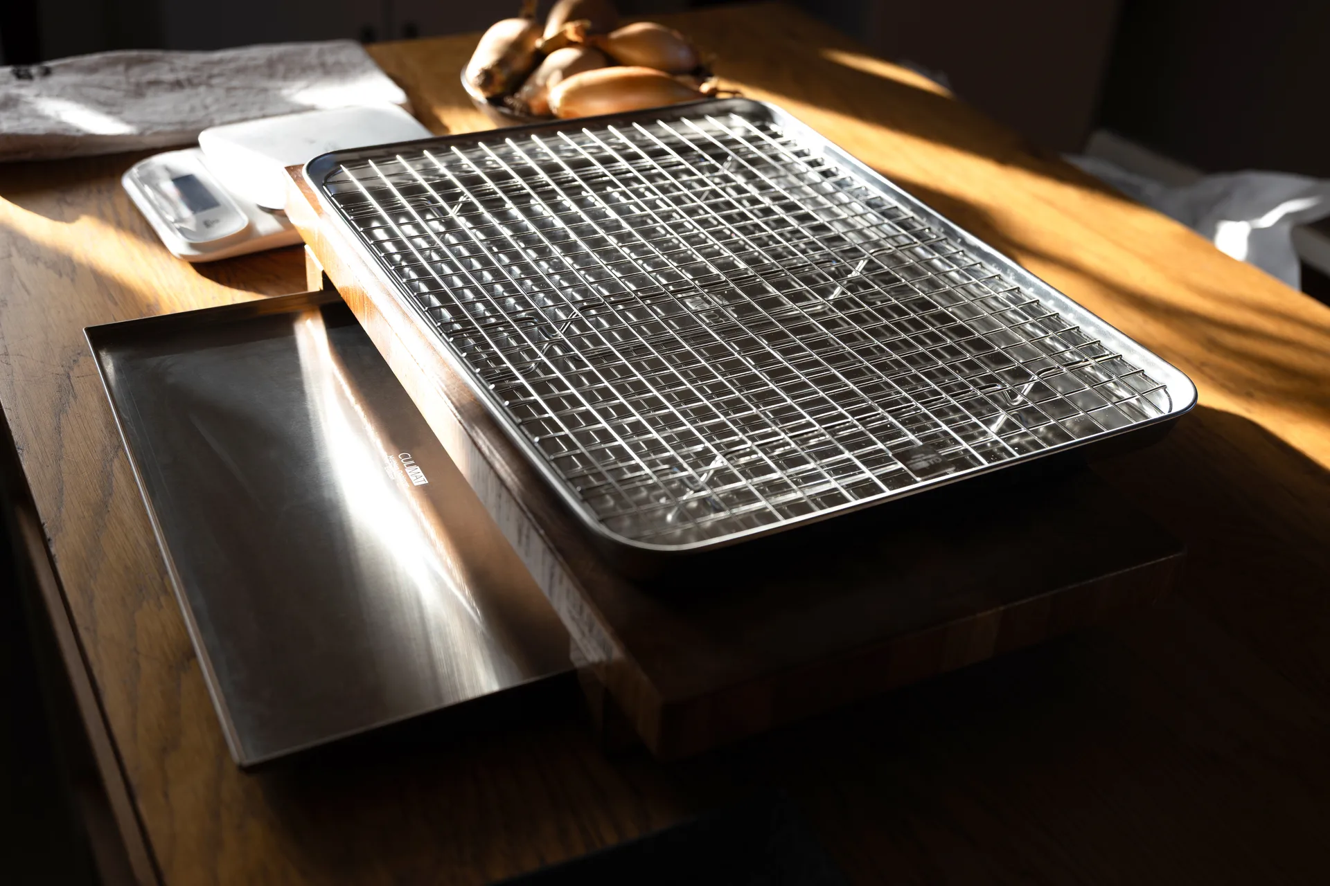 Culimat-ruokalevy jäähdytysritilällä, Ruostumaton teräs, 40,5×30,5 cm Culimat