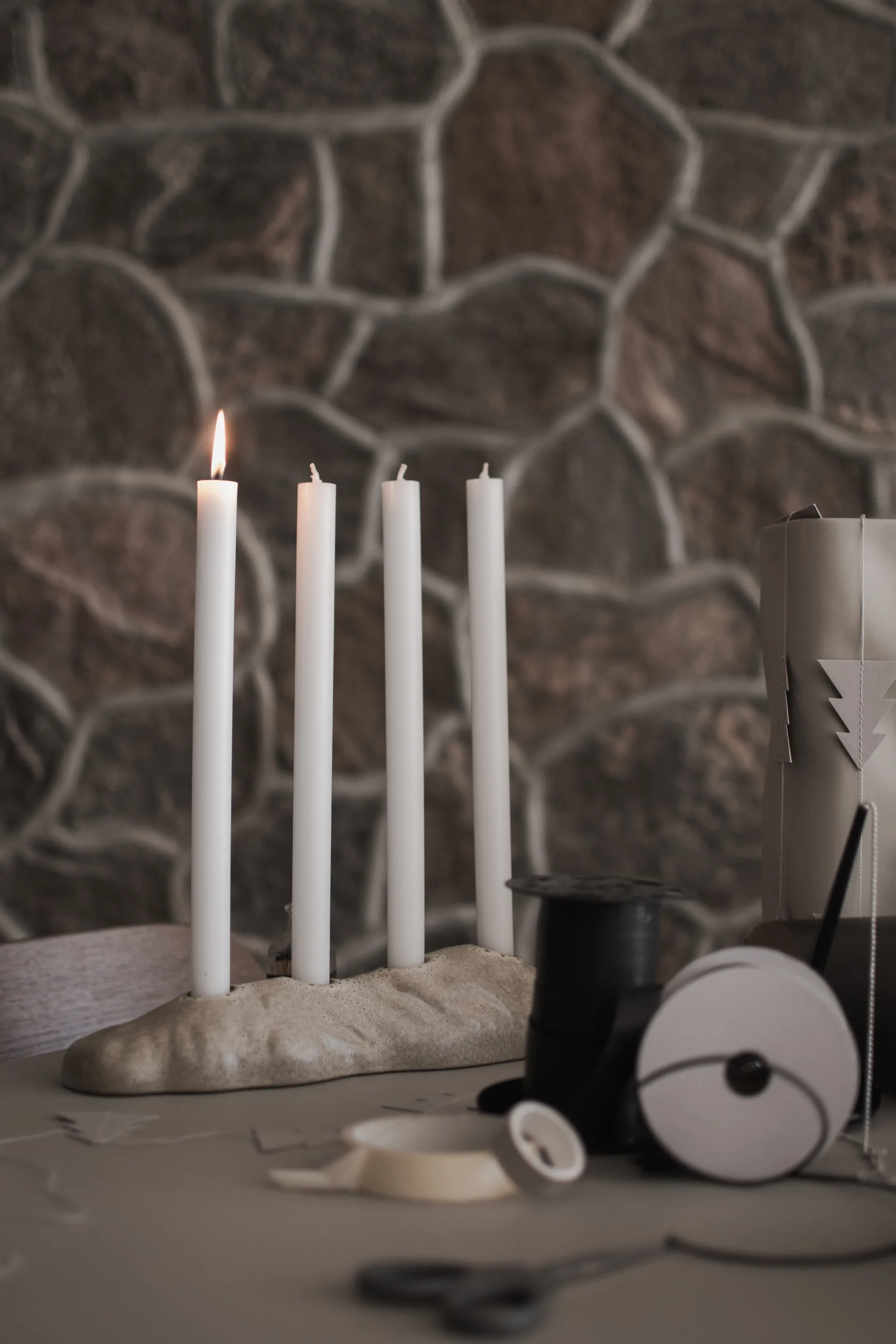 Base adventtikynttelikkö, Beige DBKD