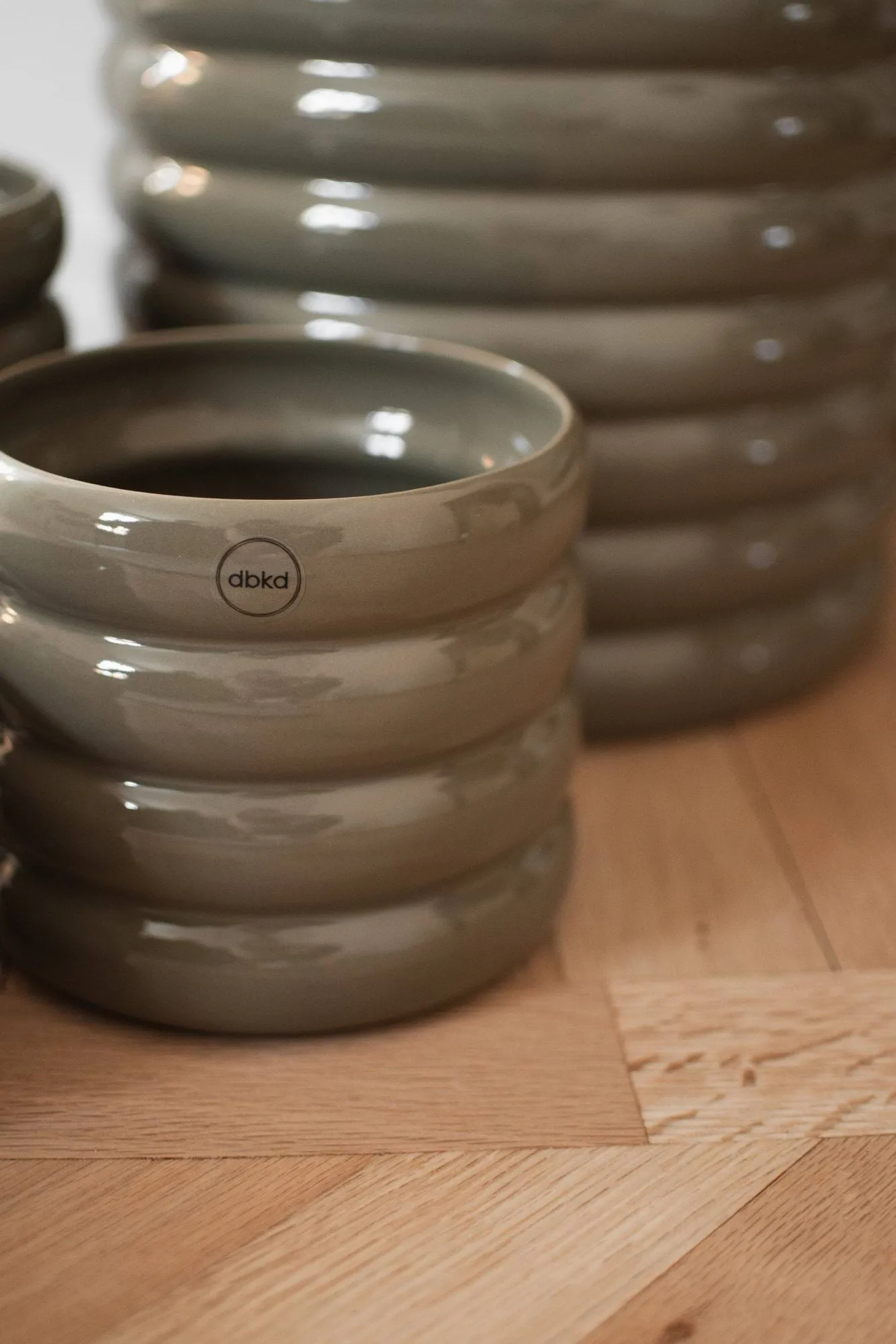 Mud kiiltävä ruukku, Ø14 cm DBKD