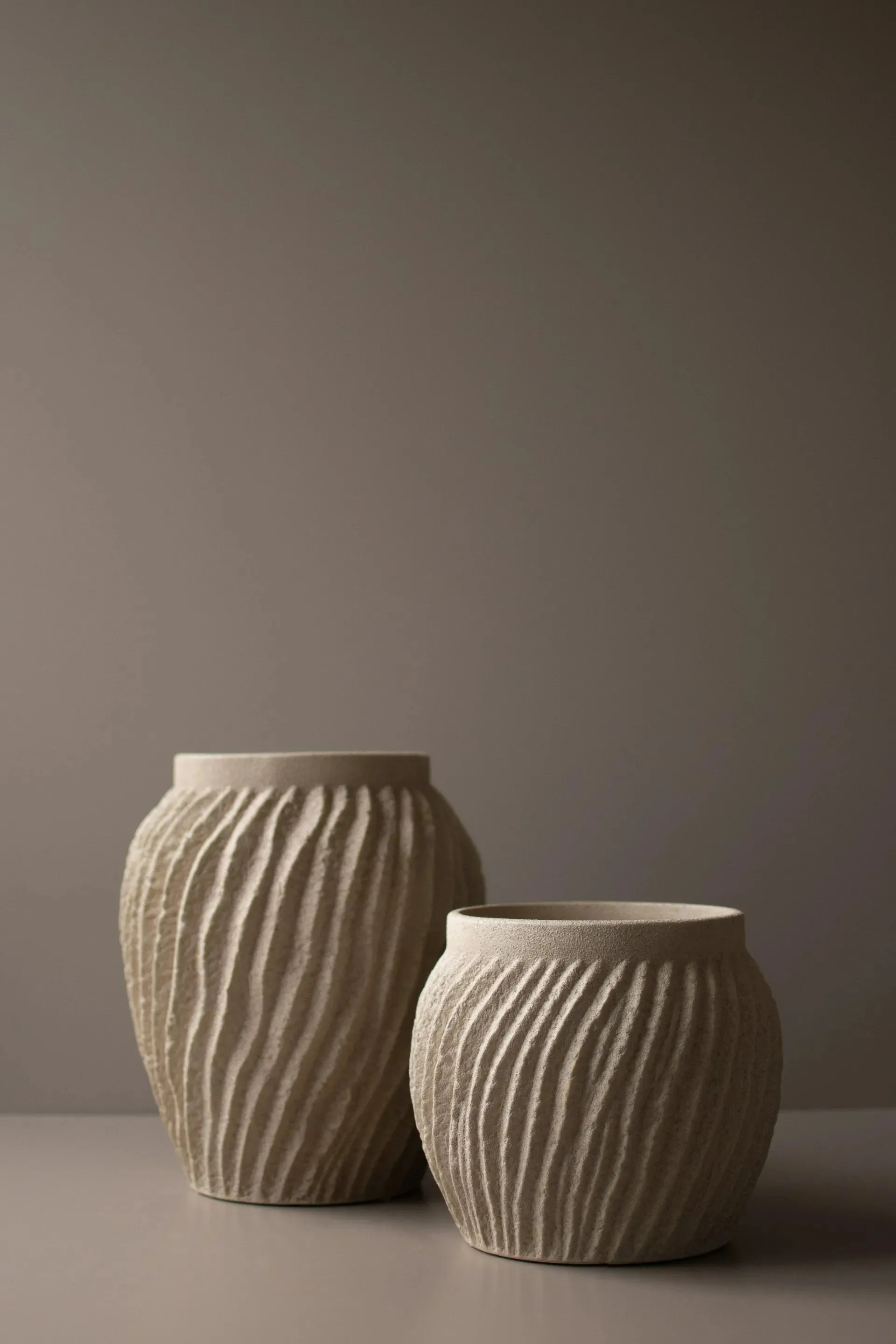 Raw maljakko 29 cm, Sandy mole DBKD