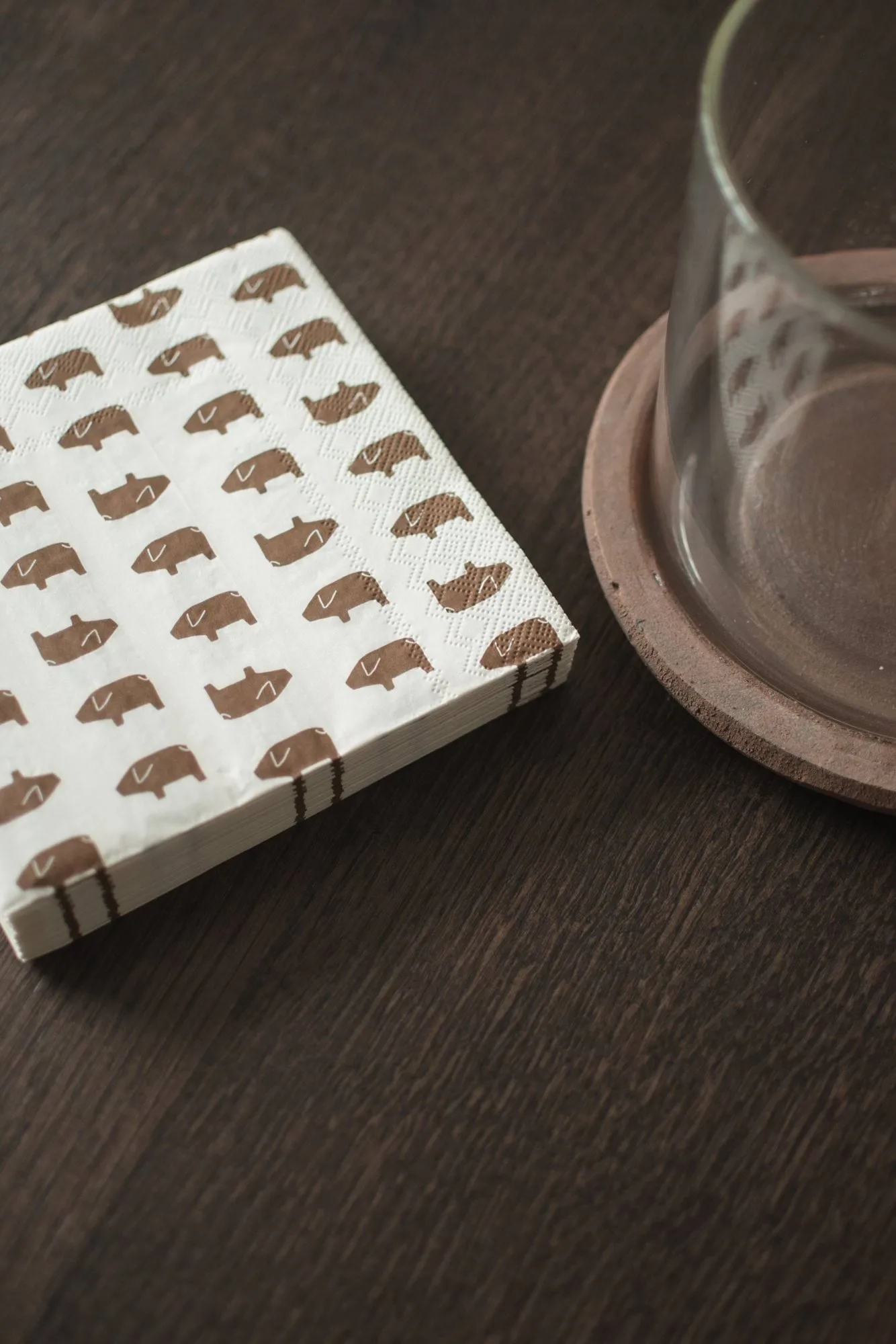 Ruotsalainen pig-paperipyyhe 33x33 cm 20-pack, Ruskea DBKD