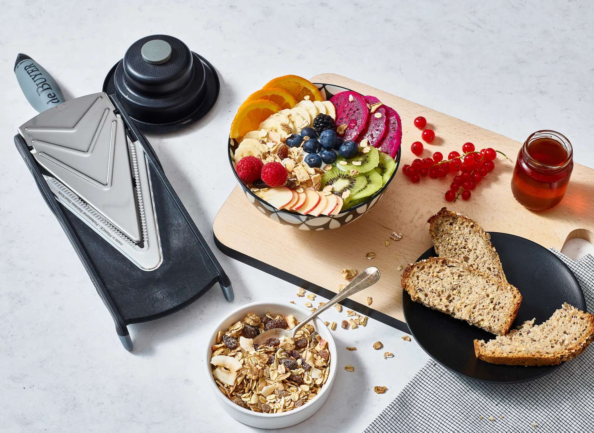 Kobra Mandoliini, Musta De Buyer