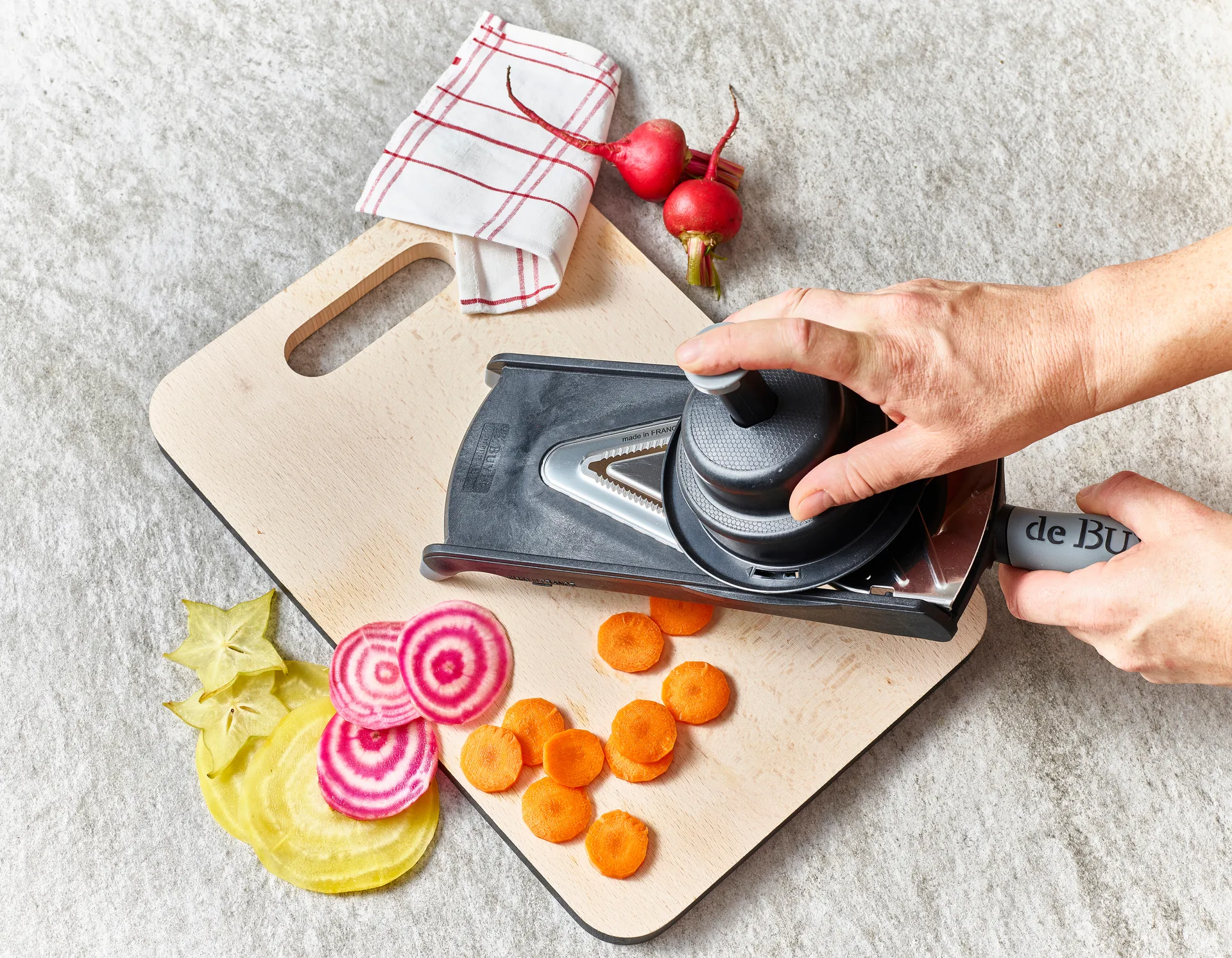 Kobra Mandoliini, Musta De Buyer