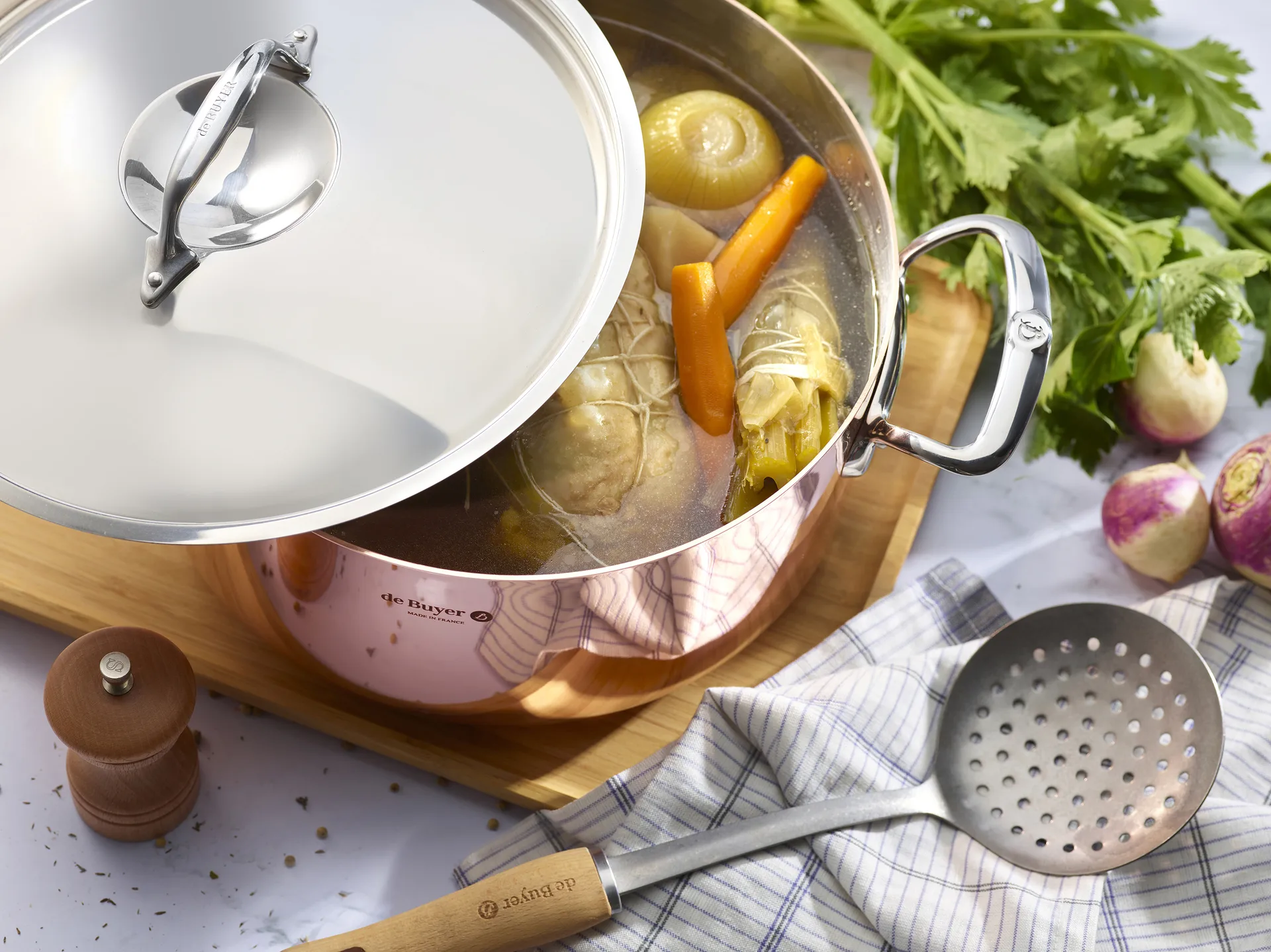 Prima Matera kattila kannella induktio, 24 cm De Buyer